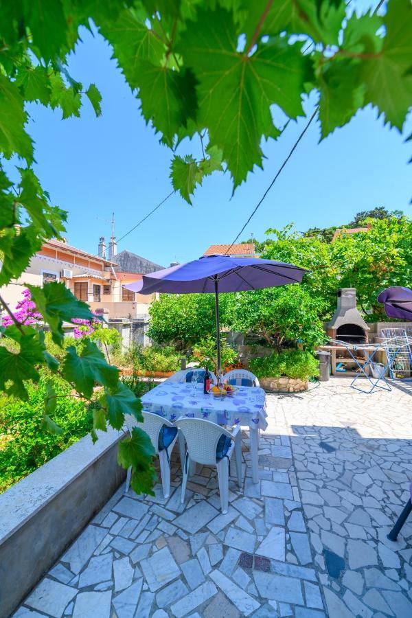 Apartmani Loreta Малий Лошинь Екстер'єр фото